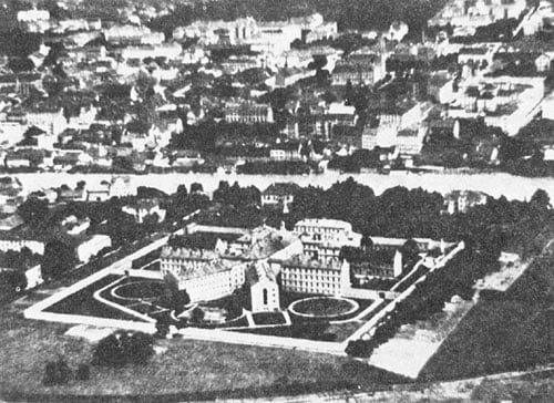 Prva znana fotografija z balona